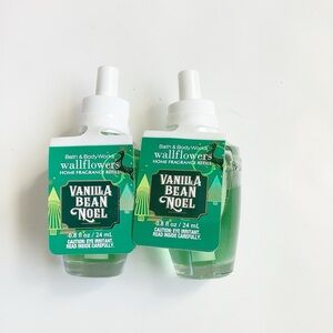 NWT Bath & Body Works Vanilla Bean Noel Wallflowers